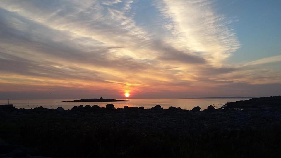 Lanelodge Doolin Village Exteriör bild